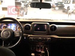 جیپ رانگلەر